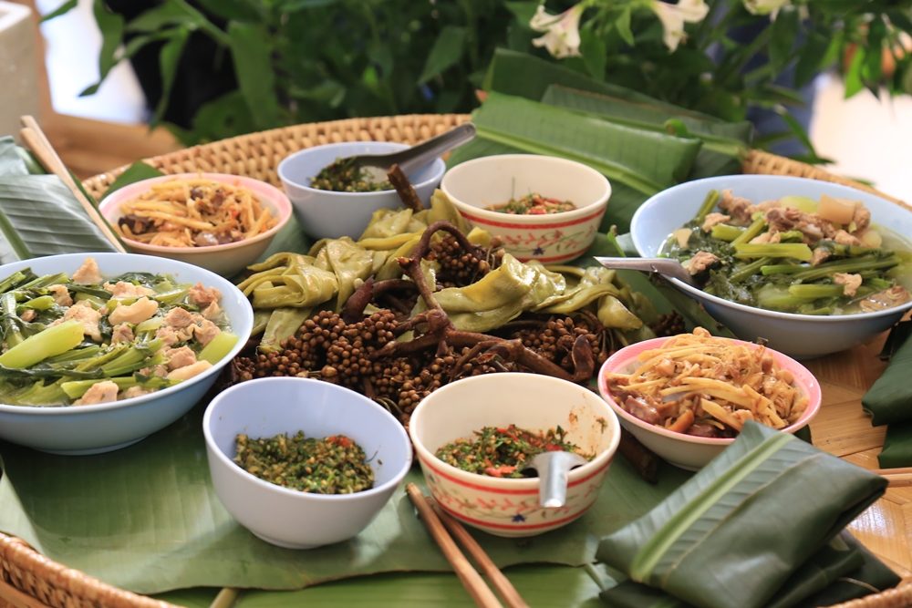 สวพส.จัดสัมมนา “ข้าวบนพื้นที่สูงของไทย” ระดมความคิดเพื่อกำหนดทิศทางงานวิจัยและพัฒนาข้าวบนพื้นที่สูง อย่างยั่งยืน สวพส.จัดสัมมนา “ข้าวบนพื้นที่สูงของไทย” ระดมความคิดเพื่อกำหนดทิศทางงานวิจัยและพัฒนาข้าวบนพื้นที่สูง อย่างยั่งยืน