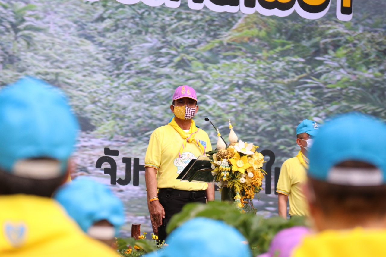 นายกฯ นำผู้ว่าฯ76จังหวัด ปลูกป่าเฉลิมพระเกียรติที่เชียงใหม่ จัดรวมใจ “ปลูกป่า และป้องกันไฟป่า” พร้อมกันทั่วประเทศ โดยมีเป้าหมายรวมไม่ต่ำกว่า 2.68 ล้านไร่ นายกฯ นำผู้ว่าฯ76จังหวัด ปลูกป่าเฉลิมพระเกียรติที่เชียงใหม่ จัดรวมใจ “ปลูกป่า และป้องกันไฟป่า” พร้อมกันทั่วประเทศ โดยมีเป้าหมายรวมไม่ต่ำกว่า 2.68 ล้านไร่