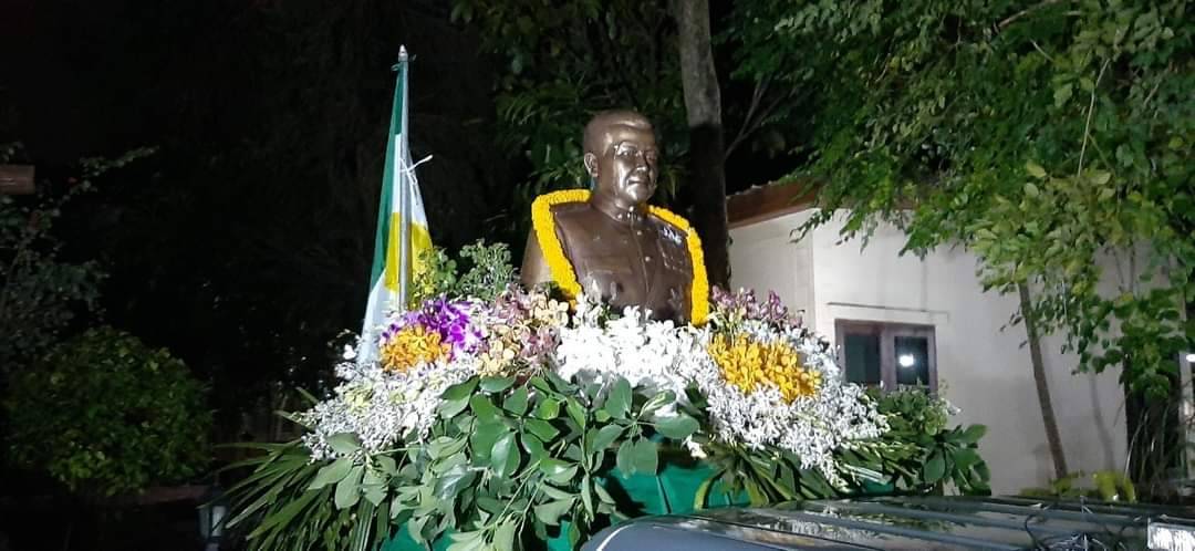ขอเชิญร่วมพิธีบวงสรวงประติมากรรม ศ.ดร.วิภาต บุญศรี วังซ้าย และ พิธีวางพวงมาลา งาน“วันวิภาต บุญศรี วังซ้าย” ร่วมรำลึกชาตกาล 104 ปี อธิการบดีคนแรกของแม่โจ้ ขอเชิญร่วมพิธีบวงสรวงประติมากรรม ศ.ดร.วิภาต บุญศรี วังซ้าย และ พิธีวางพวงมาลา งาน“วันวิภาต บุญศรี วังซ้าย” ร่วมรำลึกชาตกาล 104 ปี อธิการบดีคนแรกของแม่โจ้