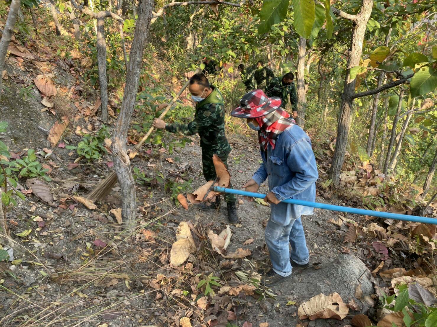 กองบัญชาการเฉพาะกิจฯไฟป่าและหมอกควันกองทัพภาคที่ 3 เร่งรณรงค์สร้างการรับรู้ร่วมป้องกันไฟป่าหมอกควัน ห้วงเดือน ม.ค. – เม.ย.64 กองบัญชาการเฉพาะกิจฯไฟป่าและหมอกควันกองทัพภาคที่ 3 เร่งรณรงค์สร้างการรับรู้ร่วมป้องกันไฟป่าหมอกควัน ห้วงเดือน ม.ค. – เม.ย.64