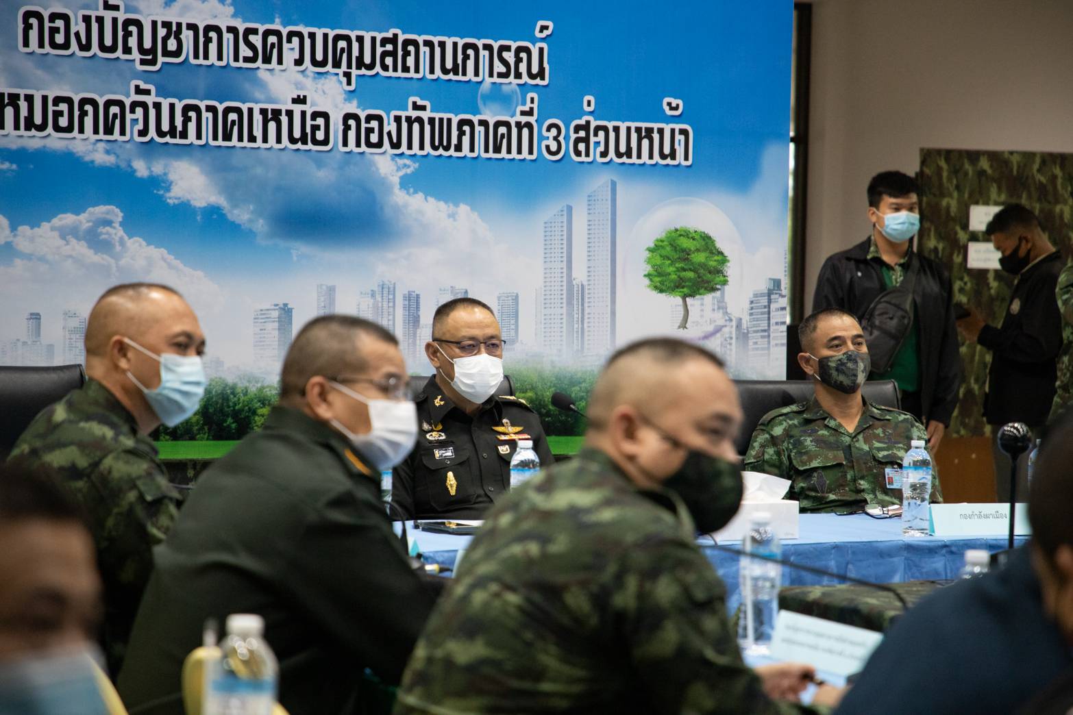 กองทัพภาคที่ 3 โดย บก.คฟป.ทภ.3 สน. จัดประชุมเชิงปฏิบัติการแนวทางแก้ไขปัญหาพื้นที่รอยต่อไฟป่าหมอกควันและฝุ่นละอองในพื้นที่ 17 จังหวัดภาคเหนือ ประจำปี 64 กองทัพภาคที่ 3 โดย บก.คฟป.ทภ.3 สน. จัดประชุมเชิงปฏิบัติการแนวทางแก้ไขปัญหาพื้นที่รอยต่อไฟป่าหมอกควันและฝุ่นละอองในพื้นที่ 17 จังหวัดภาคเหนือ ประจำปี 64