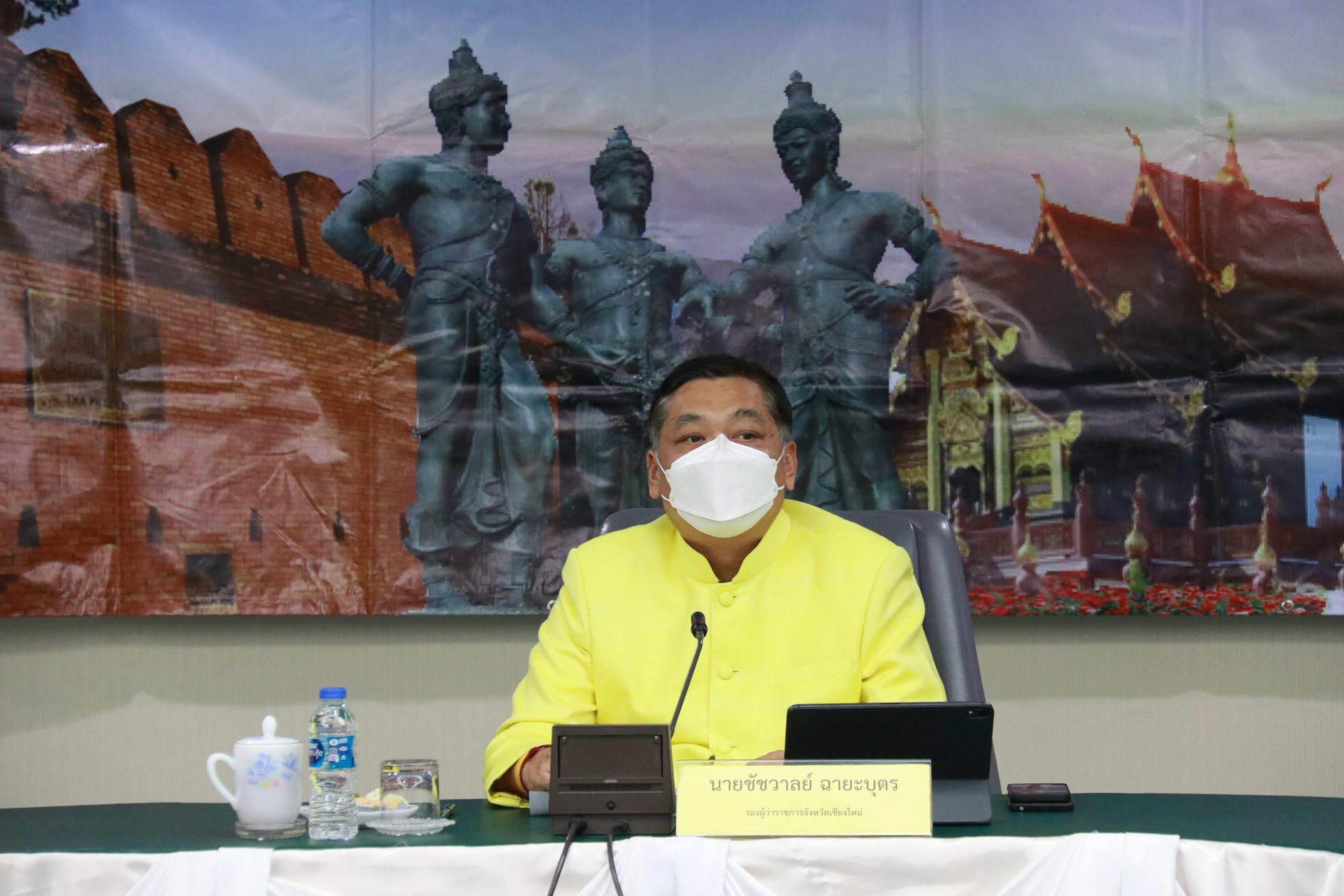 สาธารณสุขเชียงใหม่ ย้ำประชาชนที่เดินทางไปทำงานในจังหวัดลำพูน ต้องป้องกันและระมัดระวังตนเองอย่างเคร่งครัด สาธารณสุขเชียงใหม่ ย้ำประชาชนที่เดินทางไปทำงานในจังหวัดลำพูน ต้องป้องกันและระมัดระวังตนเองอย่างเคร่งครัด