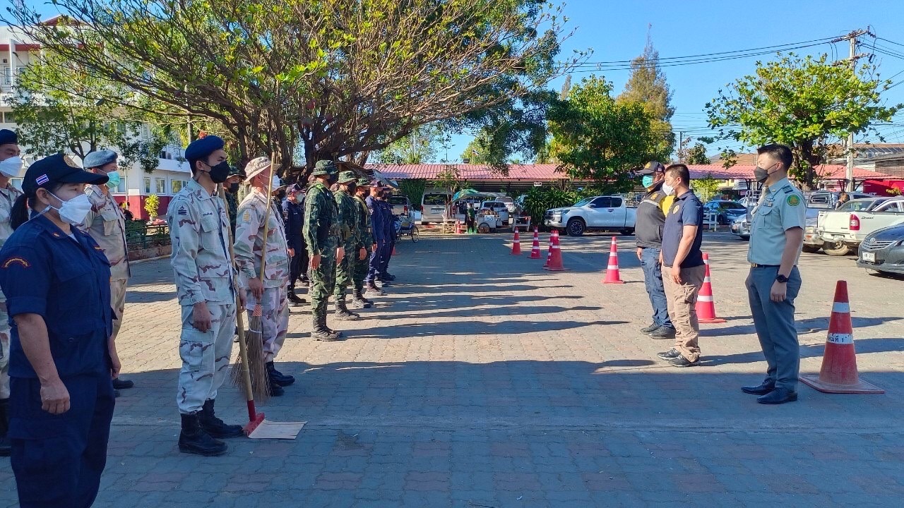 กองบัญชาการควบคุมสถานการณ์ไฟป่าหมอกควันและฝุ่นละอองภาคเหนือ กองทัพภาคที่ 3 ส่วนหน้า ยังคงจัดชุดปฏิบัติการลาดตระเวนและดับไฟป่าในพื้นที่จังหวัดเชียงใหม่ กองบัญชาการควบคุมสถานการณ์ไฟป่าหมอกควันและฝุ่นละอองภาคเหนือ กองทัพภาคที่ 3 ส่วนหน้า ยังคงจัดชุดปฏิบัติการลาดตระเวนและดับไฟป่าในพื้นที่จังหวัดเชียงใหม่