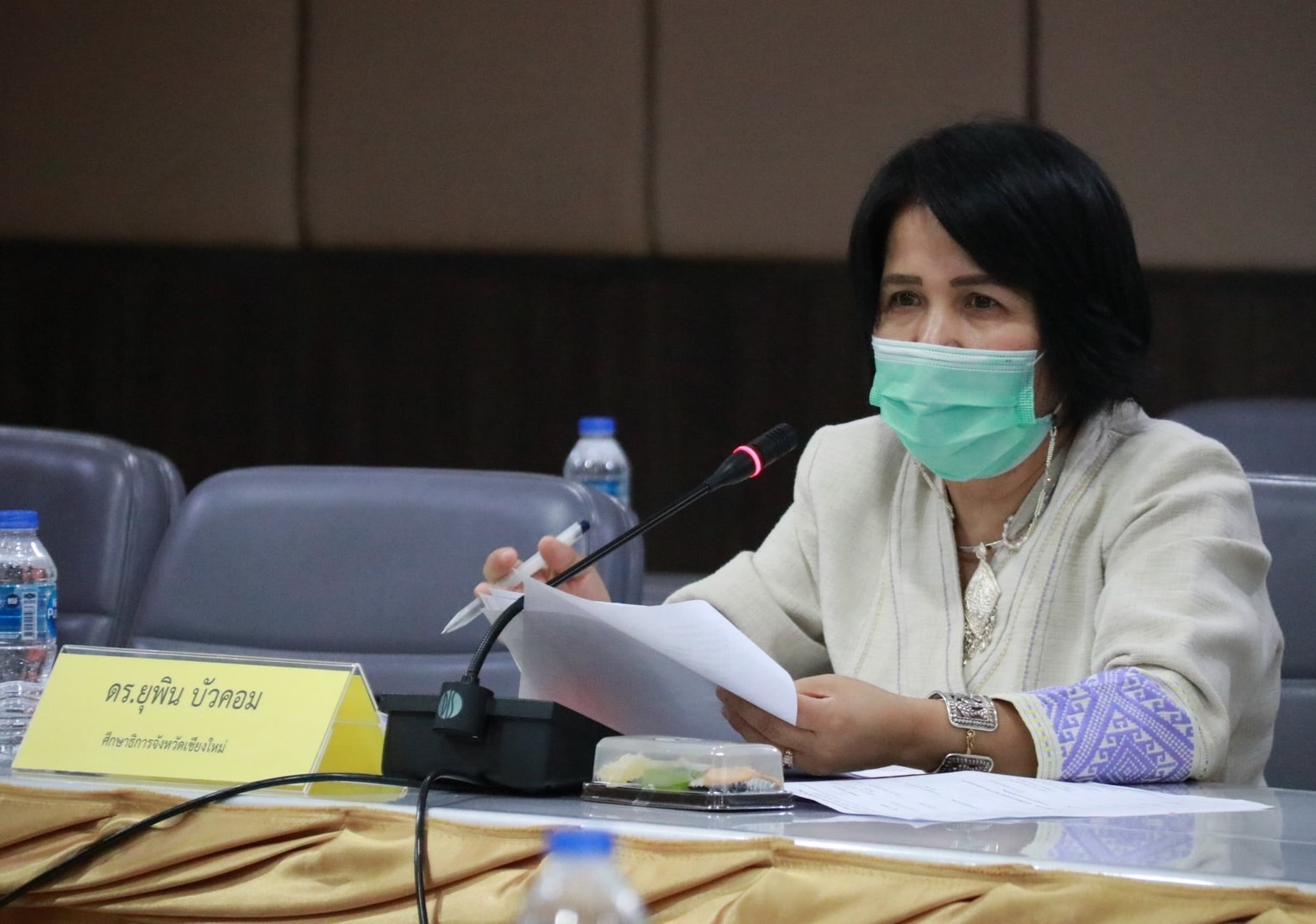 สำนักงานศึกษาธิการจังหวัดเชียงใหม่ เผยสถิติการฉีดวัคซีนป้องกันโควิด-19 ในกลุ่มนักเรียนอายุ 5-11 ปี พบทยอยฉีดไปได้แล้ว ร้อยละ 11.12 และยังไม่พบผู้มีผลข้างเคียง พร้อมขอเชิญชวนผู้ปกครองนำบุตรหลานสมัครเข้ารับการฉีดวัคซีน เพื่อสร้างภูมิคุ้มกัน และลดการป่วยรุนแ สำนักงานศึกษาธิการจังหวัดเชียงใหม่ เผยสถิติการฉีดวัคซีนป้องกันโควิด-19 ในกลุ่มนักเรียนอายุ 5-11 ปี พบทยอยฉีดไปได้แล้ว ร้อยละ 11.12 และยังไม่พบผู้มีผลข้างเคียง พร้อมขอเชิญชวนผู้ปกครองนำบุตรหลานสมัครเข้ารับการฉีดวัคซีน เพื่อสร้างภูมิคุ้มกัน และลดการป่วยรุนแ