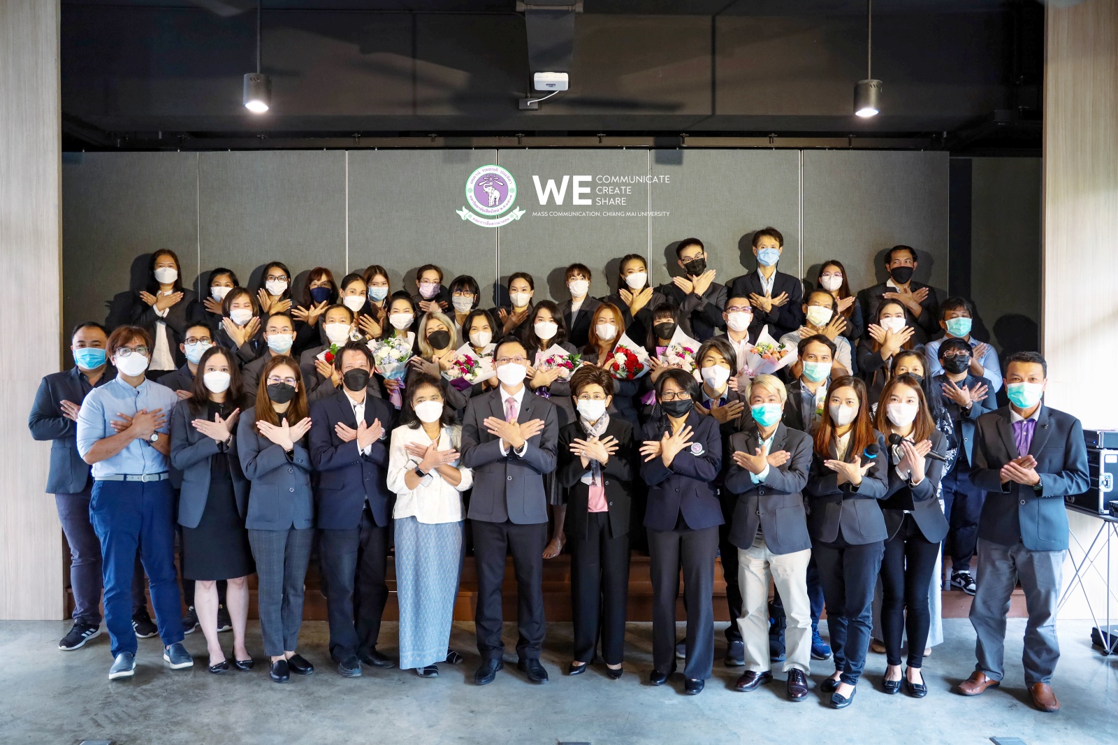 แมสคอม มช. จัดพิธีวันคล้ายวันสถาปนา ครบรอบ 17 ปี คณะการสื่อสารมวลชน แมสคอม มช. จัดพิธีวันคล้ายวันสถาปนา ครบรอบ 17 ปี คณะการสื่อสารมวลชน