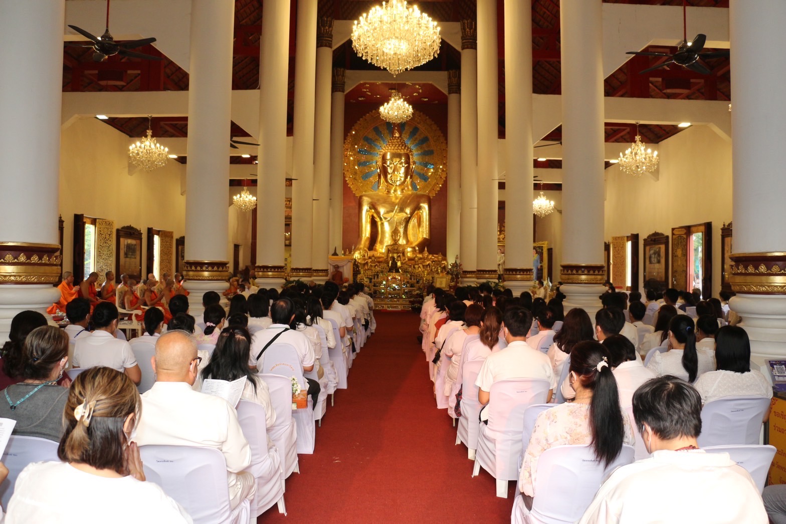 ชาวเชียงใหม่ ร่วมทำบุญตักบาตร เนื่องในวันมาฆบูชา ประจำปี 2566 ชาวเชียงใหม่ ร่วมทำบุญตักบาตร เนื่องในวันมาฆบูชา ประจำปี 2566
