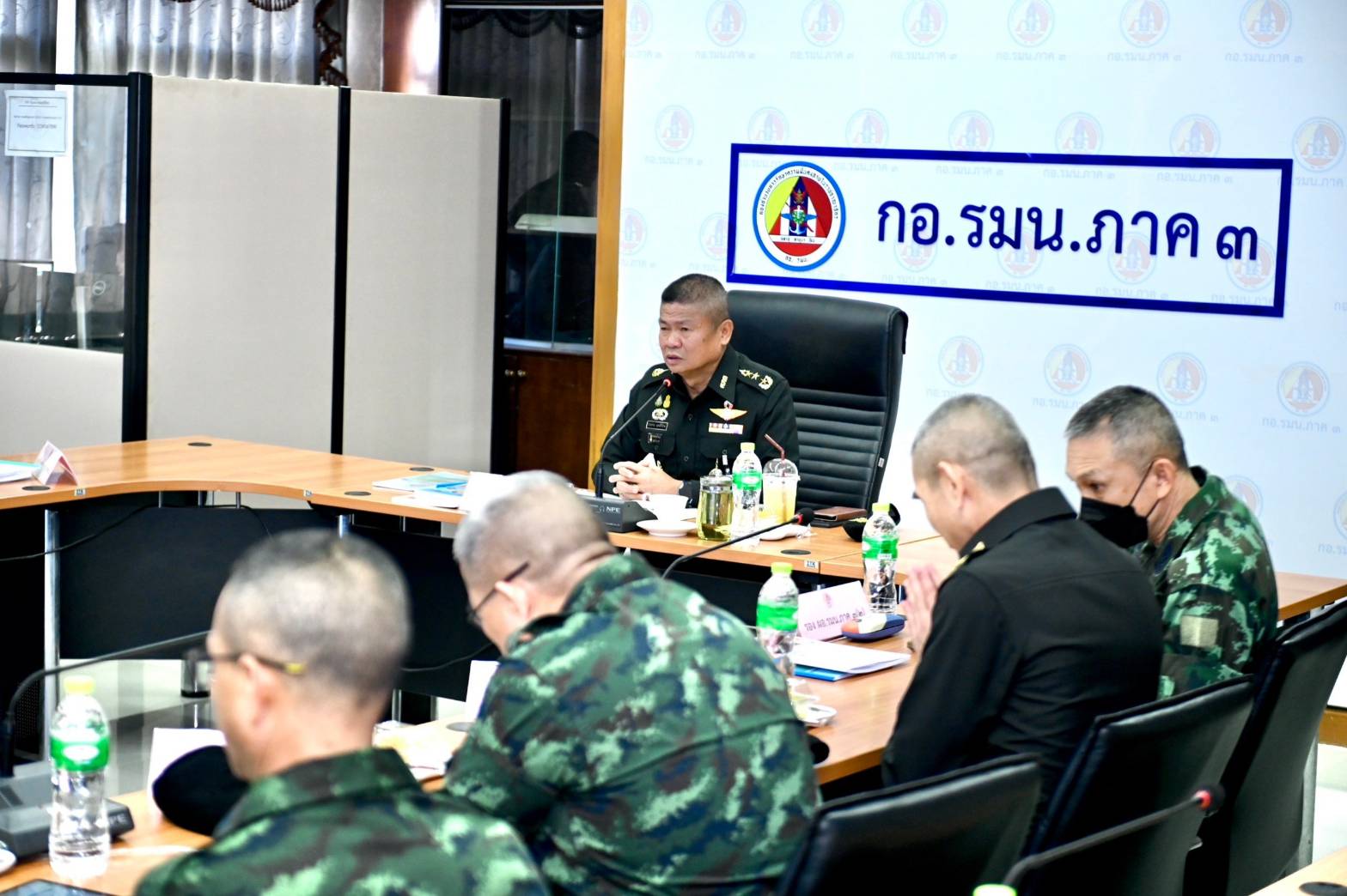 ศอ.ปส.ชน. ร่วมประชุมขับเคลื่อนการปฏิบัติงาน ของหน่วยขึ้นตรงกองอำนวยการรักษาความมั่นคงภายในภาค 3 ด้านไฟป่า ภัยแล้ง และยาเสพติดเพื่อเตรียมความพร้อมให้การปฏิบัติงานเป็นรูปธรรมและทันต่อสถานการณ์ ศอ.ปส.ชน. ร่วมประชุมขับเคลื่อนการปฏิบัติงาน ของหน่วยขึ้นตรงกองอำนวยการรักษาความมั่นคงภายในภาค 3 ด้านไฟป่า ภัยแล้ง และยาเสพติดเพื่อเตรียมความพร้อมให้การปฏิบัติงานเป็นรูปธรรมและทันต่อสถานการณ์