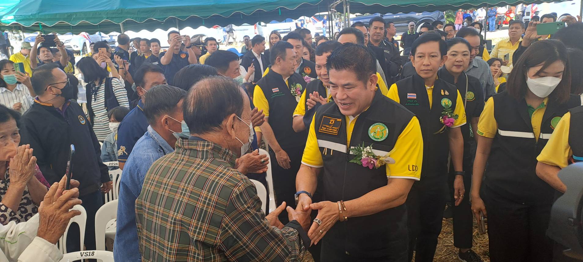 'ธรรมนัส' Kick off “ไถกลบตอซัง สร้างดินยั่งยืน ฟื้นสิ่งแวดล้อม”พร้อมกันทั่วประเทศ ย้ำให้ทุกพื้นที่ตระหนักและช่วยกันจริงจัง 'ธรรมนัส' Kick off “ไถกลบตอซัง สร้างดินยั่งยืน ฟื้นสิ่งแวดล้อม”พร้อมกันทั่วประเทศ ย้ำให้ทุกพื้นที่ตระหนักและช่วยกันจริงจัง