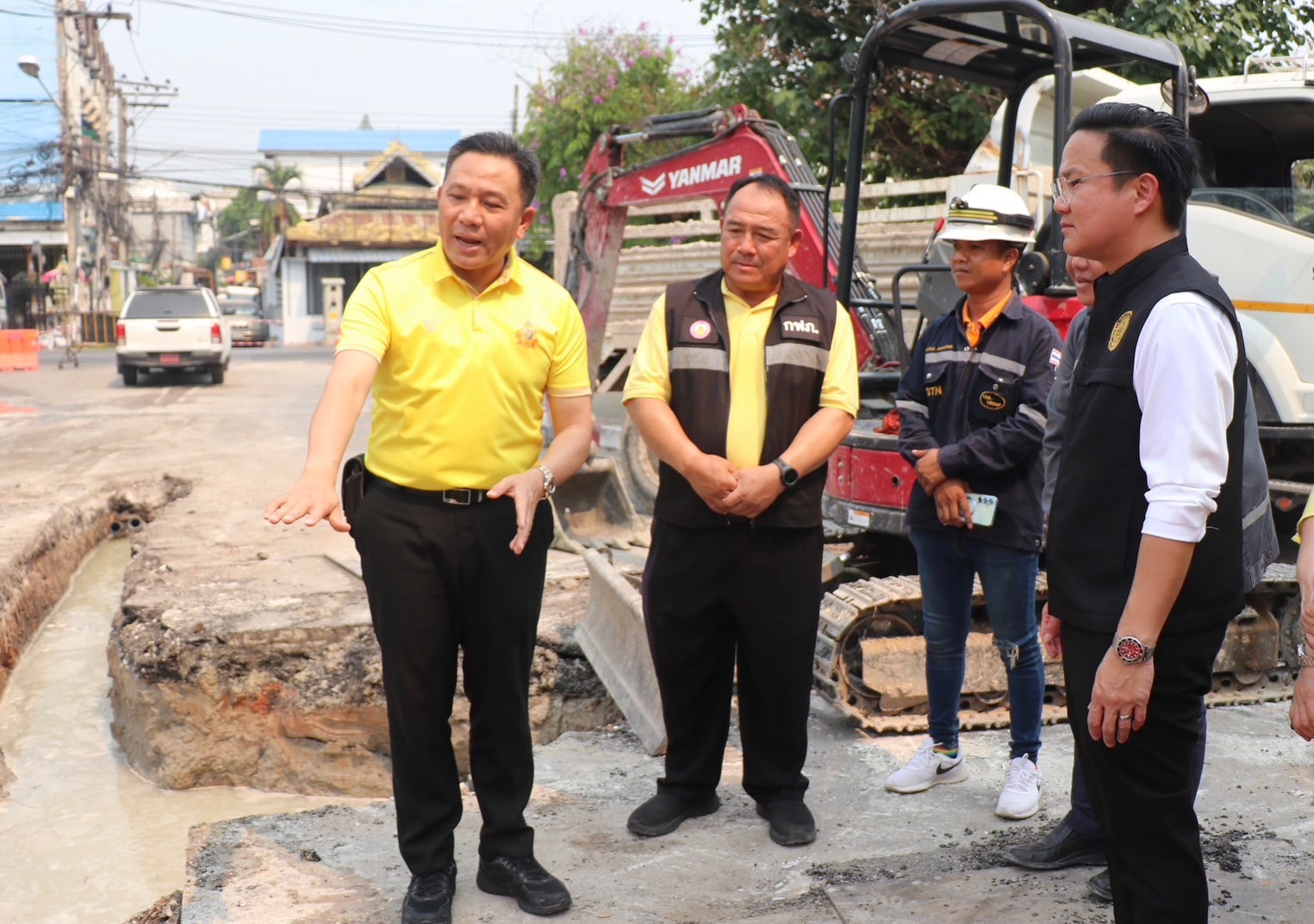 เชียงใหม่ เตรียมปรับผิวถนนรอบคูเมืองช่วงสงกรานต์ สร้างความปลอดภัยให้ผู้ใช้รถใช้ถนน เชียงใหม่ เตรียมปรับผิวถนนรอบคูเมืองช่วงสงกรานต์ สร้างความปลอดภัยให้ผู้ใช้รถใช้ถนน