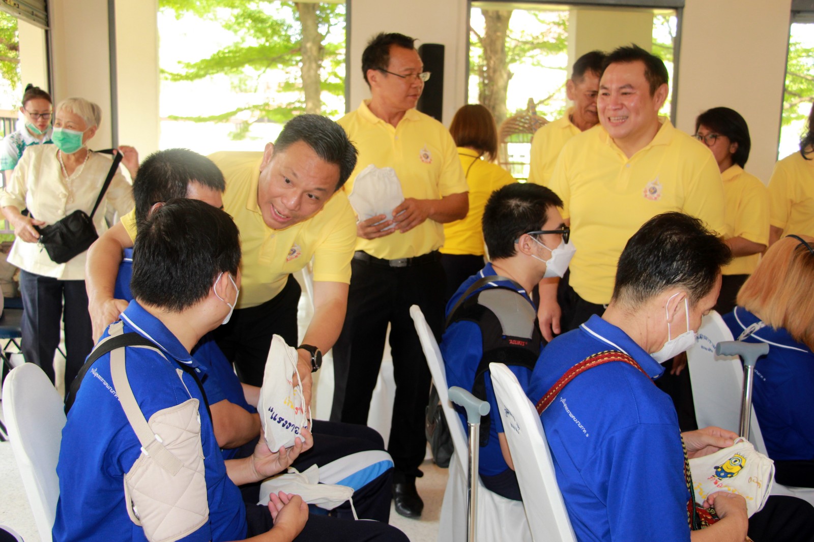 จังหวัดเชียงใหม่ จัดงานวันแรงงานแห่งชาติ ประจำปี 2567 ให้ทุกภาคส่วนตระหนักถึงความสำคัญของผู้ใช้แรงงานที่ทำประโยชน์แก่เศรษฐกิจของประเทศ พร้อมจัดกิจกรรมมากมาย คืนความสุขให้แก่ผู้ใช้แรงงาน จังหวัดเชียงใหม่ จัดงานวันแรงงานแห่งชาติ ประจำปี 2567 ให้ทุกภาคส่วนตระหนักถึงความสำคัญของผู้ใช้แรงงานที่ทำประโยชน์แก่เศรษฐกิจของประเทศ พร้อมจัดกิจกรรมมากมาย คืนความสุขให้แก่ผู้ใช้แรงงาน