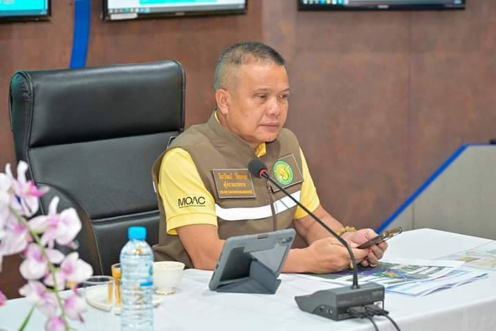 ผู้ตรวจราชการ กษ. เดินทางมาประชุมติดตามสถานการณ์น้ำท่วมเชียงใหม่ แม่น้ำปิงทรงตัวและเริ่มลดระดับลงต่อเนื่อง และจะค่อยๆ ลดไปอยู่ในสภาพการไหลปกติในทางน้ำภายใน 2 วัน ผู้ตรวจราชการ กษ. เดินทางมาประชุมติดตามสถานการณ์น้ำท่วมเชียงใหม่ แม่น้ำปิงทรงตัวและเริ่มลดระดับลงต่อเนื่อง และจะค่อยๆ ลดไปอยู่ในสภาพการไหลปกติในทางน้ำภายใน 2 วัน