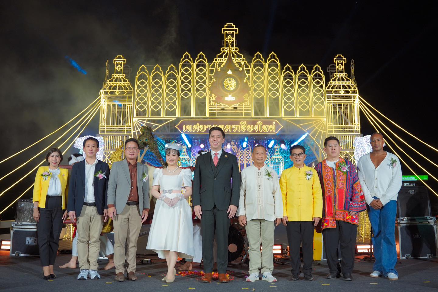 เทศบาลนครเชียงใหม่เปิดซุ้มประดับไฟมงคล เฉลิมพระเกียรติพระบาทสมเด็จพระเจ้าอยู่หัว เนื่องในโอกาสพระราชพิธีมหามงคลเฉลิมพระชนมพรรษา 6 รอบ ต้อนรับเทศกาลส่งท้ายปีเก่าต้อนรับปีใหม่ 2568 เทศบาลนครเชียงใหม่เปิดซุ้มประดับไฟมงคล เฉลิมพระเกียรติพระบาทสมเด็จพระเจ้าอยู่หัว เนื่องในโอกาสพระราชพิธีมหามงคลเฉลิมพระชนมพรรษา 6 รอบ ต้อนรับเทศกาลส่งท้ายปีเก่าต้อนรับปีใหม่ 2568