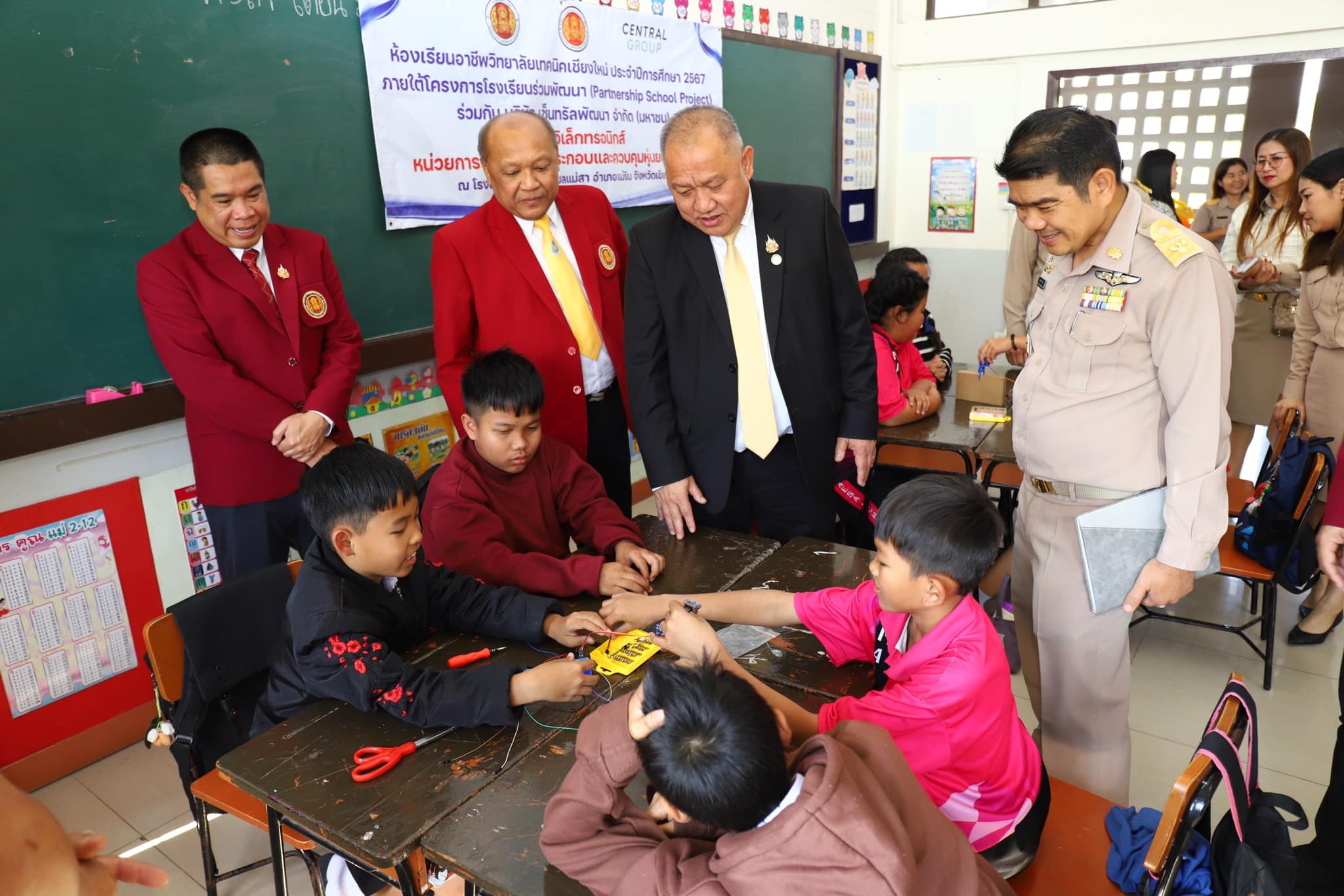 ติดตามห้องเรียนอาชีพภายใต้โครงการโรงเรียนร่วมพัฒนา (Partnership School Project) โรงเรียนบ้านแม่สา สพป.เชียงใหม่ เขต 2 ติดตามห้องเรียนอาชีพภายใต้โครงการโรงเรียนร่วมพัฒนา (Partnership School Project) โรงเรียนบ้านแม่สา สพป.เชียงใหม่ เขต 2