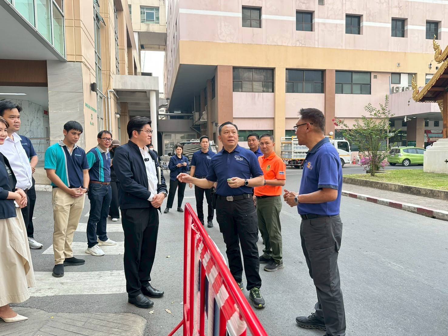 โรงพยาบาลมหาราชนครเชียงใหม่ยืนยันอาคารยังแข็งแรง พร้อมให้บริการหลังเหตุแผ่นดินไหว โรงพยาบาลมหาราชนครเชียงใหม่ยืนยันอาคารยังแข็งแรง พร้อมให้บริการหลังเหตุแผ่นดินไหว