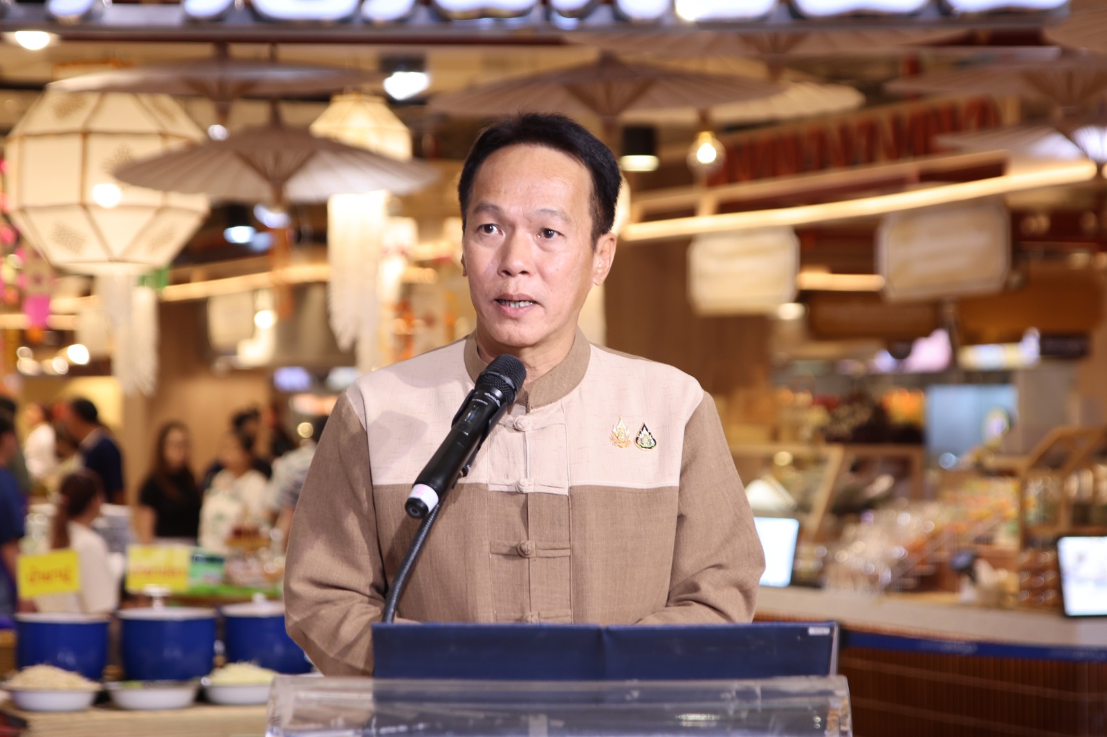 เซ็นทรัล เชียงใหม่ แอร์พอร์ต พลิกโฉมใหม่ “กาดหลวง” Local Food Market ที่ใหญ่ที่สุด เซ็นทรัล เชียงใหม่ แอร์พอร์ต พลิกโฉมใหม่ “กาดหลวง” Local Food Market ที่ใหญ่ที่สุด